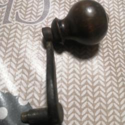 POIGN&Eacute;E POUR SERTISSEUR-1