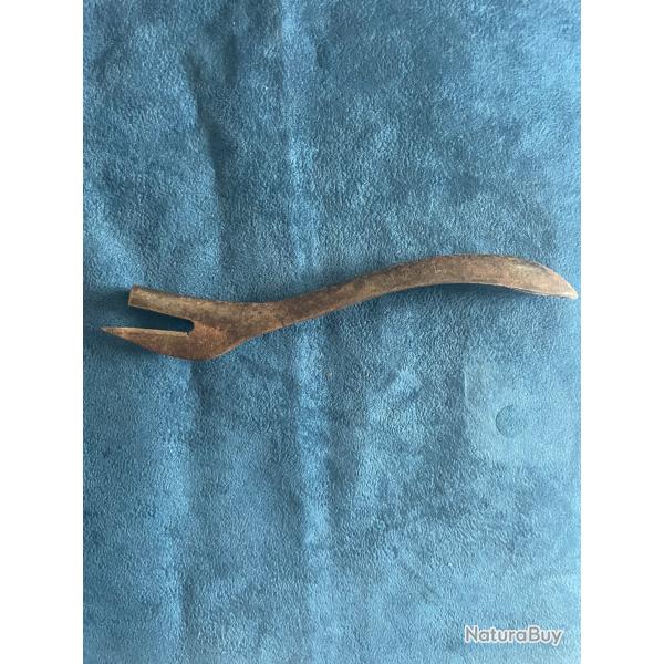 Ouvre bo�te r�glementaire du poilu le singe WW1