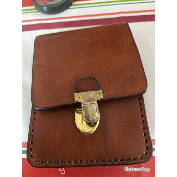 Sacoche cuir de ceinture