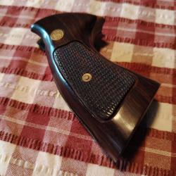 Crosse de revolver Smith & Wesson