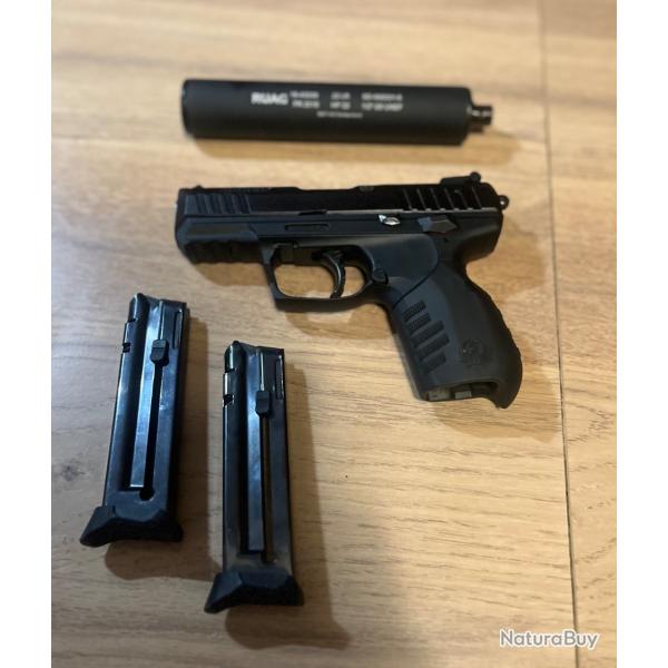 Ruger SR22 filet� + r�ducteur de bruit