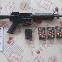 Carabine semi-automatique / fusil mitrailleur Smith&Wesson MP15 .223 Remington (5.56 NATO)