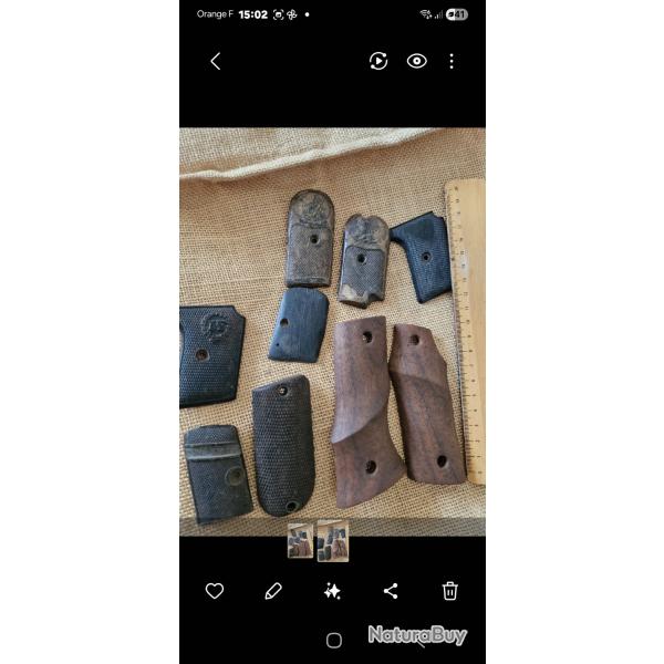 LOT DE 9 PLAQUETTES DE CROSSE DEPAREILLEES POUR PISTOLETS ET REVOLVERS