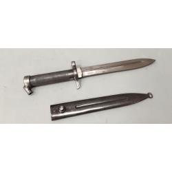 Ba&iuml;onnette su&eacute;doise 1896