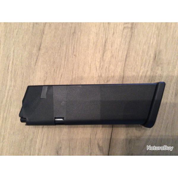Chargeur Glock cal 10 mm 15 coups pour G20