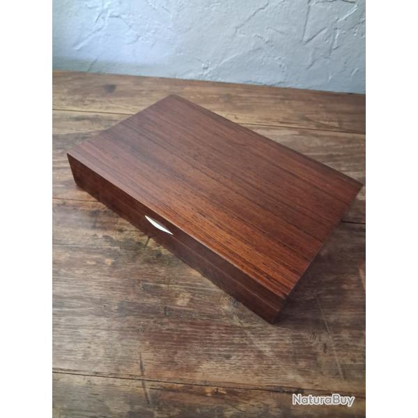 Coffret bo�te ancien   pour  pistolet et r�volver  tir duel Colt smith  and Wesson  lefaucheux zz