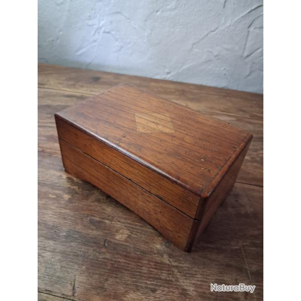 Coffret bo�te ancien   pour  pistolet et r�volver  tir duel Colt smith  and Wesson  lefaucheux Yy