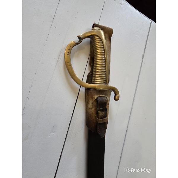 Int�ressant Sabre briquet