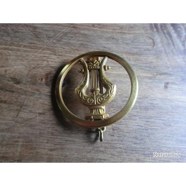 insigne de b�ret de la musique TDM TAP fanfare  / coinderoux paris