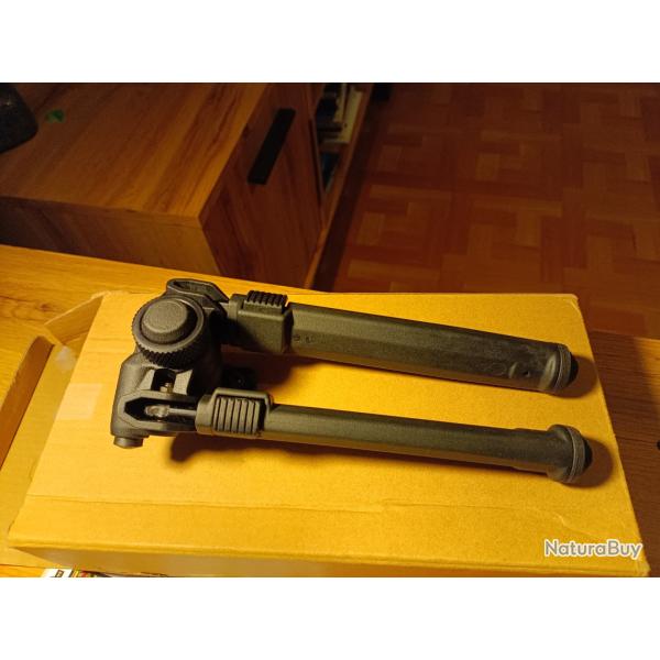 Bipied MAGPUL Noir 7 positions fixation M-LOK