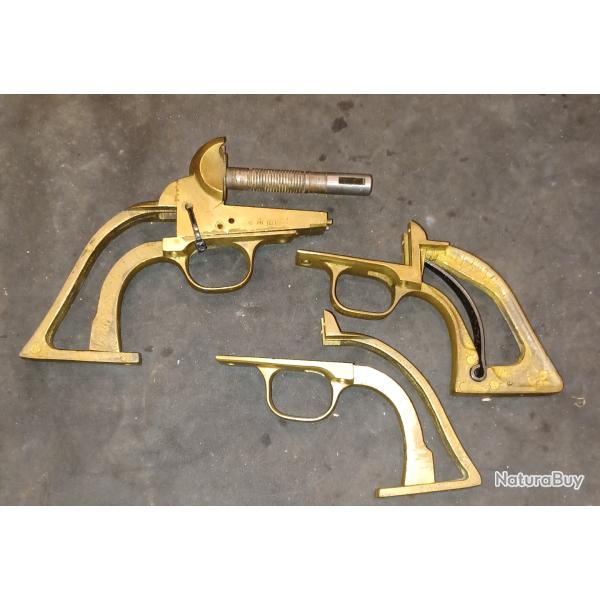 Lot de poign�e de revolvers poudre noir