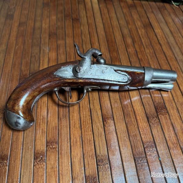 BEAU PISTOLET 1822T DE GENDARMERIE DE LA MANUFACTURE ROYALE DE MAUBEUGE NOMBREUX MARQUAGES