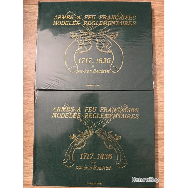 Livres ��ARMES � FEU FRAN�AISES MOD�LES R�GLEMENTAIRES�� par Jean BOUDRIOT -2 tomes�tat NEUF