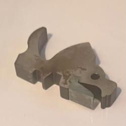 Chien + mentonnet Revolver Mauser K50 8mm