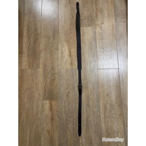Bretelle cuir pour carabine
