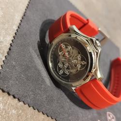 Montre automatique omnis eon