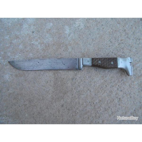 Couteau sans Fourreau Artisanal Poign�e Forme de Pied Poilus ? ww1 ?