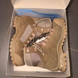 Chaussures MEINDL Trek Chaud - Neuf - Pointure 43 - Ultra Confort et R&eacute;sistantes