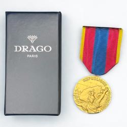 (14.021) M&eacute;daille de la D&eacute;fense Nationale - Or - Drago