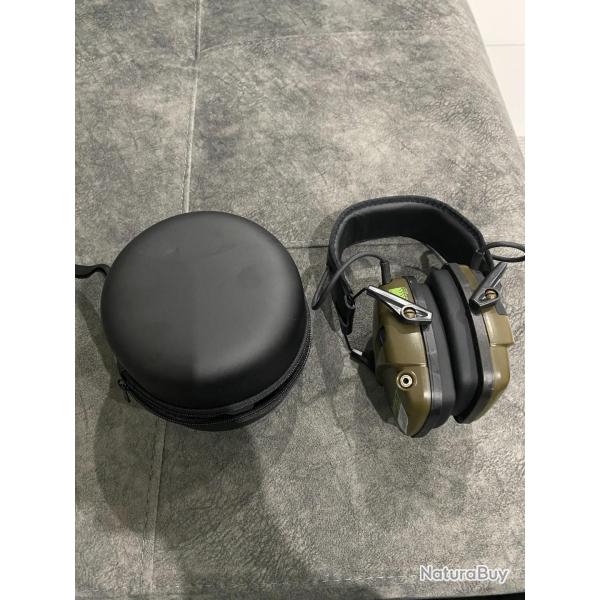 Casque Antibruit avec sa boite rigide jamais utilis�, comme Neuf