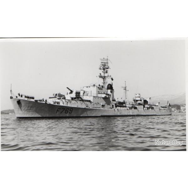Carte postale du navire de guerre F769 -N�7480