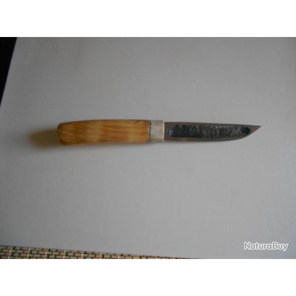 Couteau Puukko fog� type Yakut