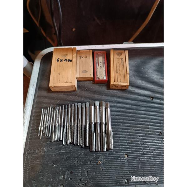 Lot tarauds professionnels tr�s bon �tat