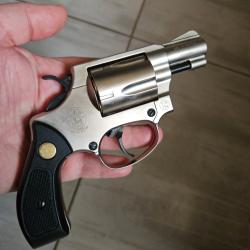 Pack d&eacute;fense pr&ecirc;t a tirer REVOLVER - "SMITH ET WESSON CHIEFS SPECIAL" - CAL 9 MM - CHROME