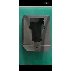 Bo&icirc;tier protection cam&eacute;ra chasse