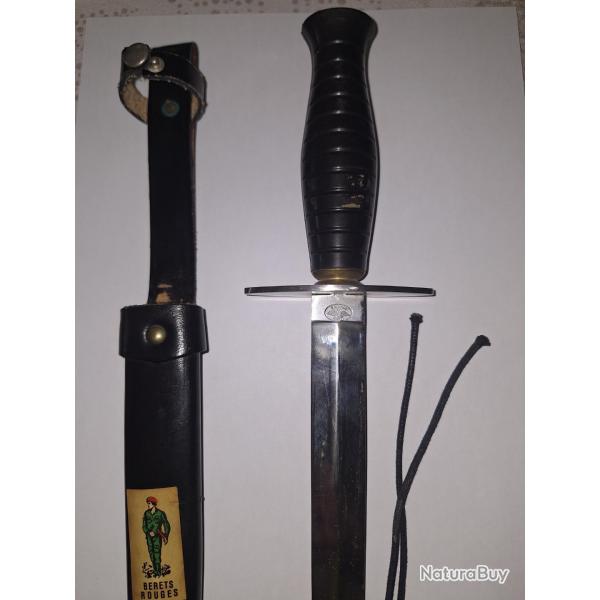 Dague B�r�ts Rouges