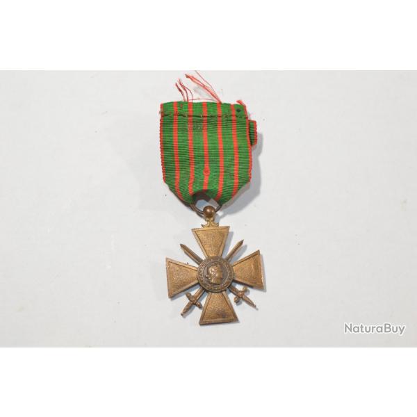 Croix de Guerre Fran�aise WW1 Poilu 1914/1918 French Fran�ais   (17B )