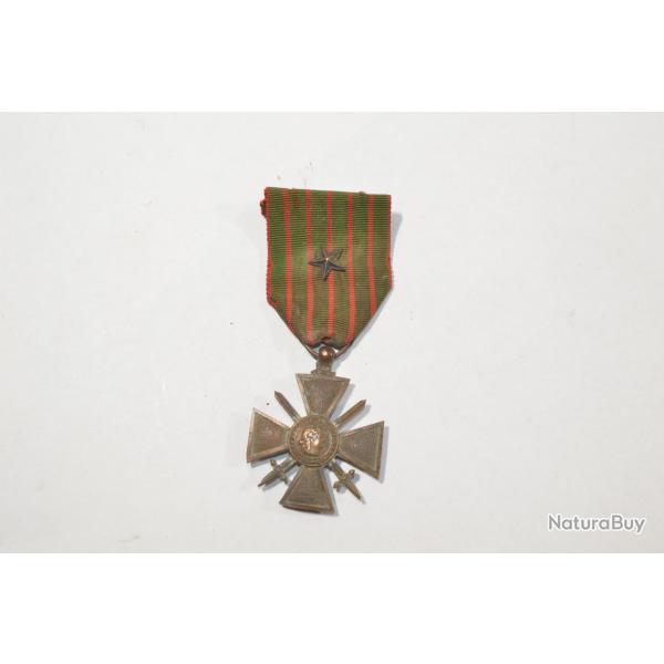 Croix de Guerre Fran�aise WW1 Poilu 1914/1918 French Fran�ais  14/18  (17B )