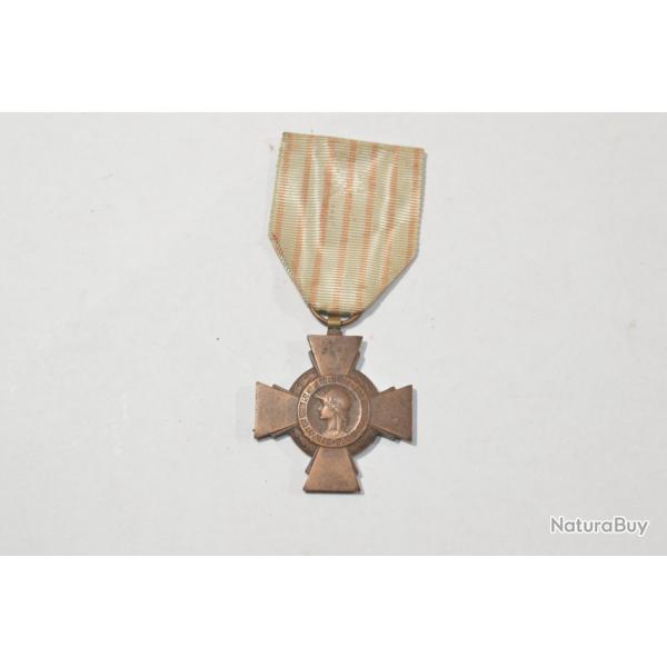 Croix M�daille du Combatant France 14/18 1914/1918 Grenier Poilu (17B)