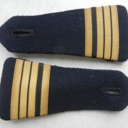 ancienne paire de pattes d'&eacute;paule/&eacute;paulettes commandant
