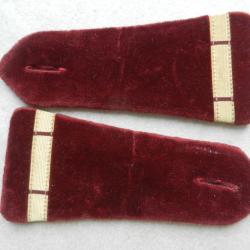 ancienne paire de pattes d'&eacute;paule/&eacute;paulettes militaires service de sant&eacute; aspirant
