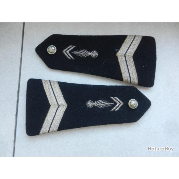 paire de pattes d'�paule �paulettes gendarmerie mar�chal des logis
