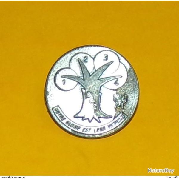 1� R�giment de Spahis, E.C.S, argent�, 31 mm, FABRICANT FIA LYON , HOMOLOGATION SANS , ETAT  VOIR PH