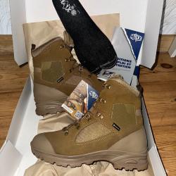 Chaussure randonn&eacute;e HAIX T43 GORETEX