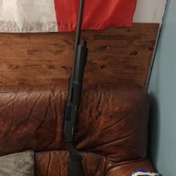 Fusil a pompe manuchasse