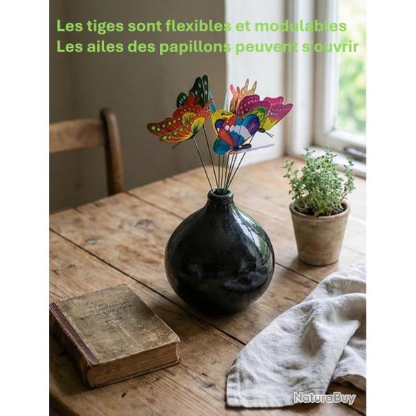 D�coration 10 papillons sur tige pour mettre dans le jardin int�rieur et ext�rieur; bouquet color�