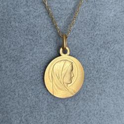 Collier en or massif 18 carats avec m&eacute;daille religieuse - Marie