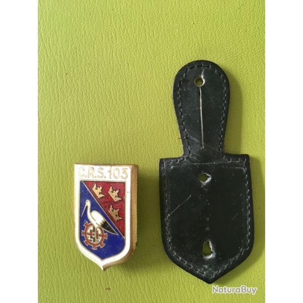 Insigne CRS 103