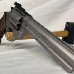 SMITH & WESSON 686-6 INTERNATIONAL 357 mag &agrave; un euro sans prix de r&eacute;serve