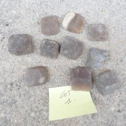 Lot de 10 Pierre a silex blonds pour Fusils r&egrave;glementaires 1777  An IX 1822 Lot 1