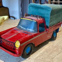 Peugeot 404 b&acirc;che