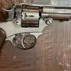 REVOLVER DE MARINE 1873 dat&eacute; de 1886 cal. 11mm comme neuf