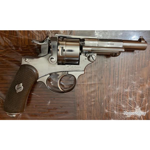 REVOLVER DE MARINE 1873 dat� de 1886 cal. 11mm comme neuf