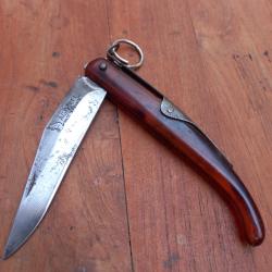 Couteau AGOUTI MADE IN FRANCE Manche en R&eacute;sine