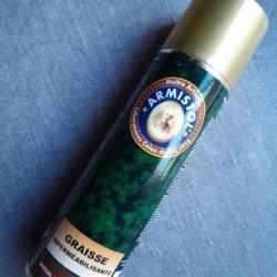 Graisse imperm&eacute;abilisante Armistol  en 250 ml.