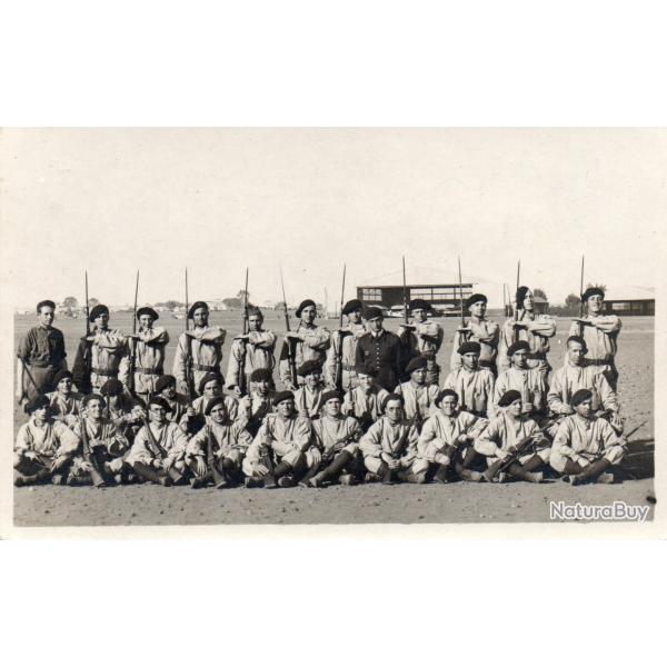 CPA - Militaire groupe de Soldats  -N�7505